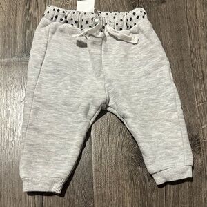 Zara Light Gray Kids Joggers with Polka Dot Waistband 6-9m